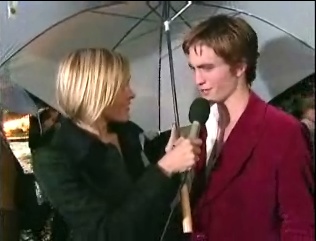 uk_redcarpet_123.jpg uk_redcarpet_123.jpg